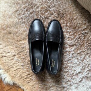G.H. Bass Whitney Easy Loafers- size 7.5 NWOT
